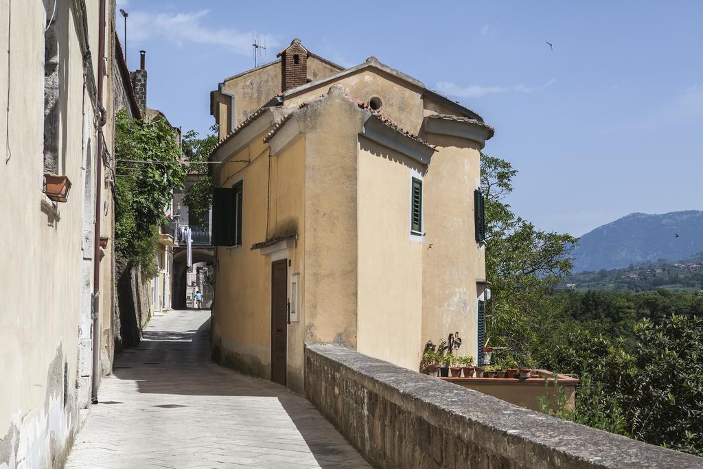 Il Feudo Di Sant'Agata Apartman SantʼAgata deʼ Goti Kültér fotó